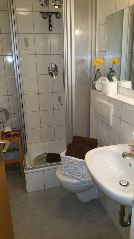 Ferienwohnung Auszeit 피셴 객실 사진